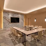 酒店 Swissotel And 5*