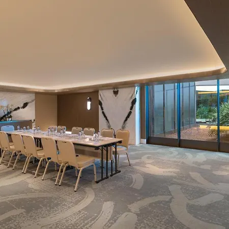 Ξενοδοχείο Swissotel And