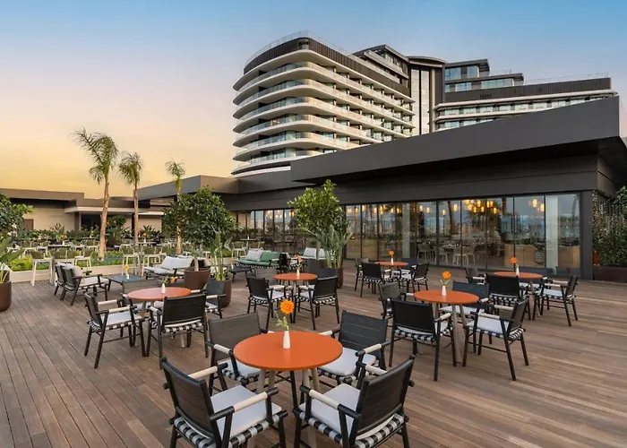 Swissotel And 5* Çeşme