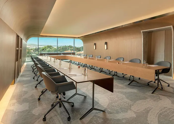 Swissotel And Hotel 5*