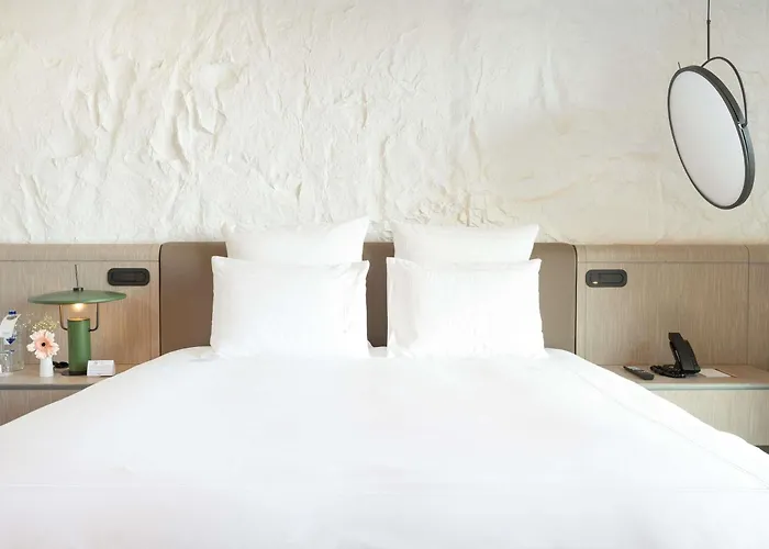 Swissotel And Hotel Çeşme