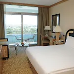 Swissotel And מלון