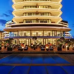 Swissotel And Cesme
