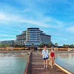 Swissotel And מלון 5*
