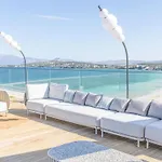 מלון Swissotel And 5*