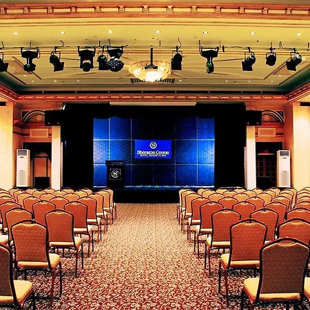 فندق Swissotel And