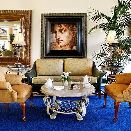 Otel Swissotel And 5*