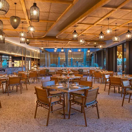 Hotel Swissotel And 5*