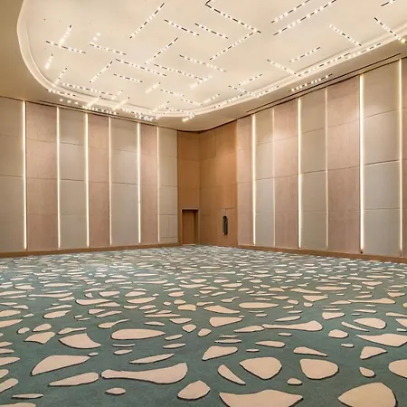 فندق Swissotel And