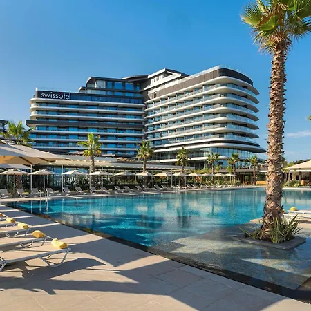Swissotel And Hotel Çeşme