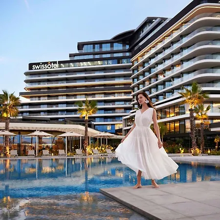 Swissotel And Hotel Cesme