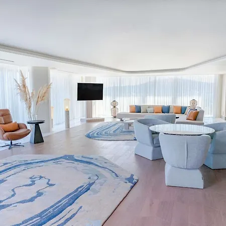 Hotel Swissotel And 5*