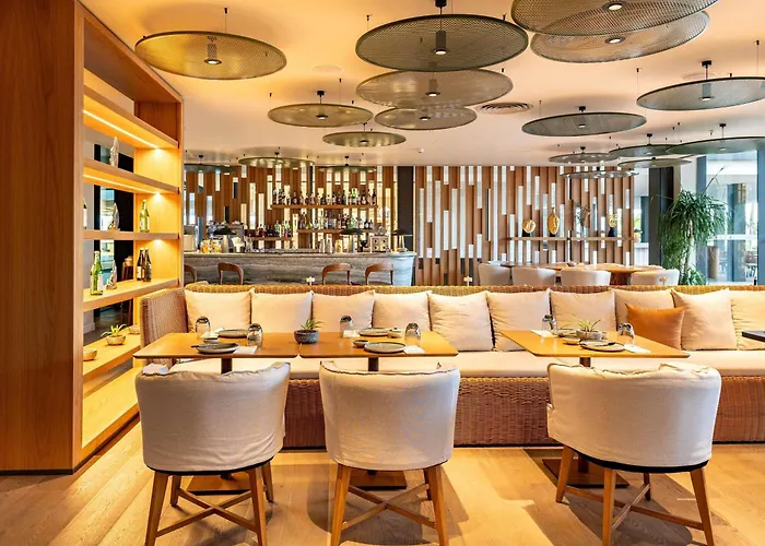 Swissotel And 酒店 Çeşme